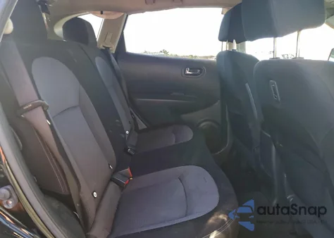 2013 Nissan Rogue S z USA, uszkodzony, nr VIN JN8AS5MV5DW614812